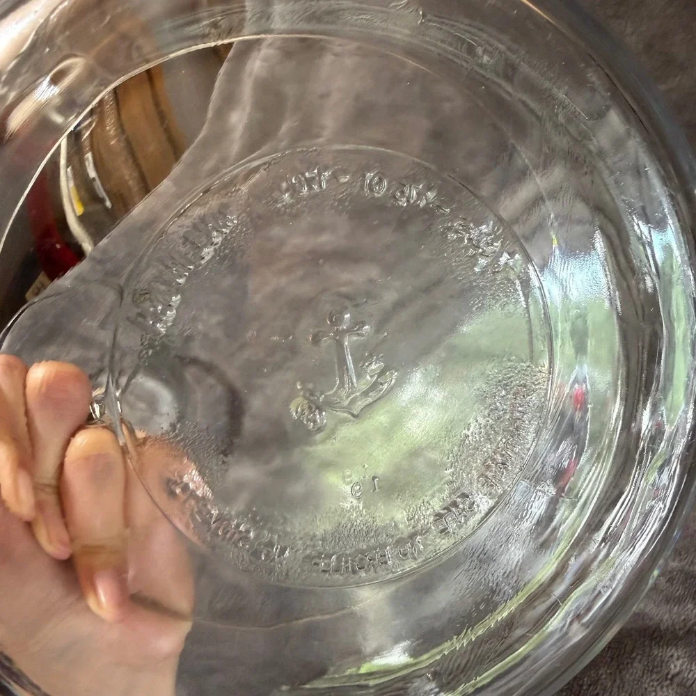 Anchor Hocking Clear Glass Mixing Bowls Set of 2 Microwave Oven Safe Made in USA